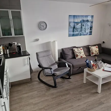 Primavera Apartment