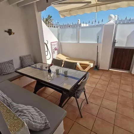 Primavera Apartment *